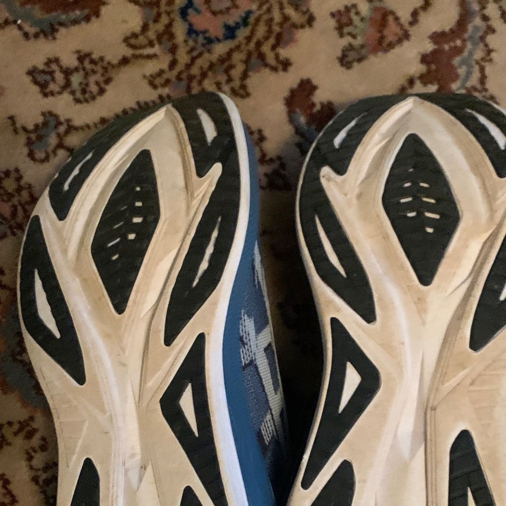 ASICS superblast mens 12.5 - Picture 4 of 6